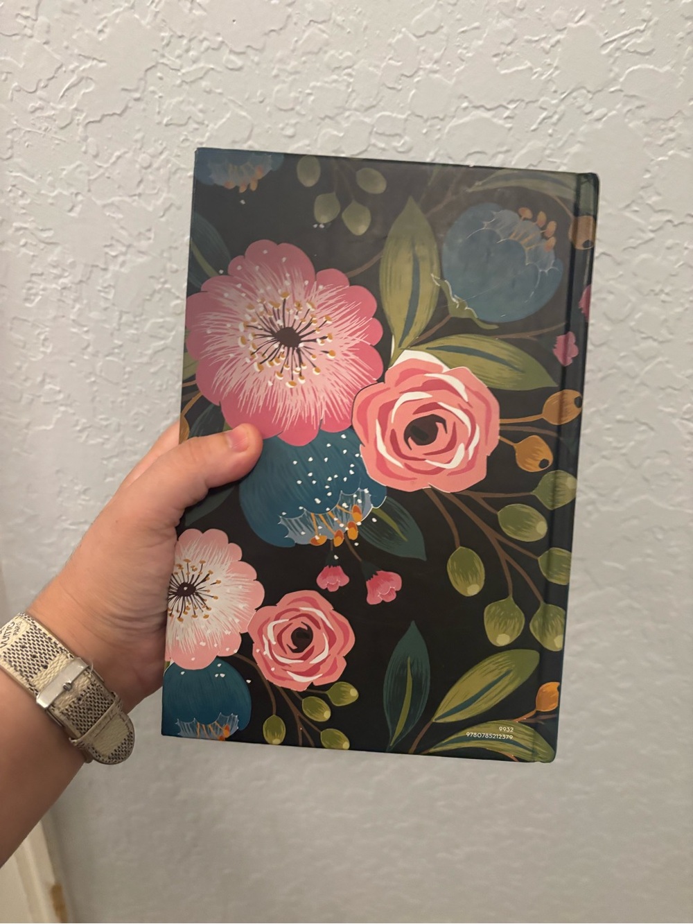 NIV, the Woman's Study Bible, Hardcover - Picture 5 of 5